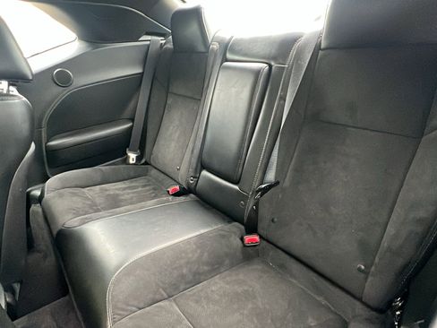 Used 2017 Dodge Challenger GT w/ Driver Convenience Group AWD/4WD image 12