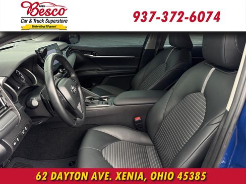 Used 2024 Toyota Camry SE w/ Convenience Package FWD image 10