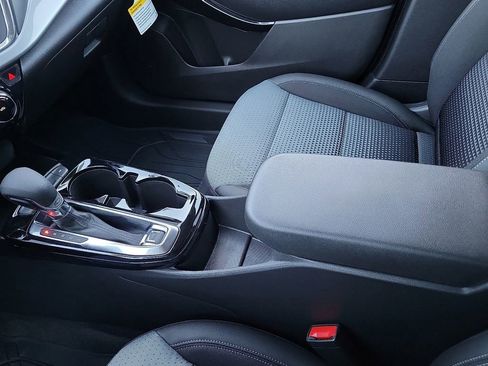 New 2026 Chevrolet Trax LT w/ Driver Confidence Package image 25