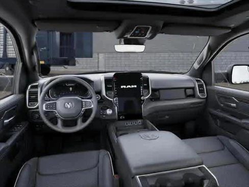 New 2026 RAM 1500 Laramie AWD/4WD image 18