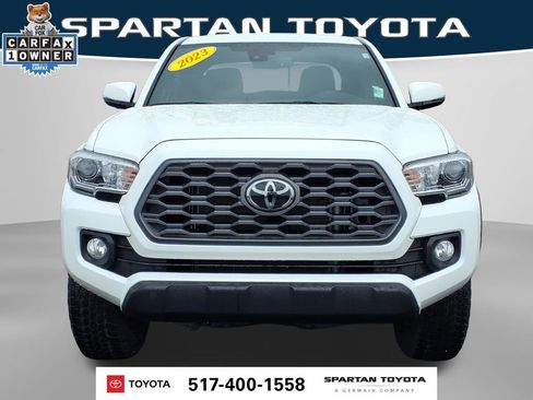 Used 2023 Toyota Tacoma TRD Off-Road w/ Technology Package AWD/4WD image 3