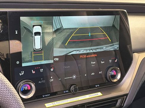 New 2026 Lexus TX 500h AWD image 21