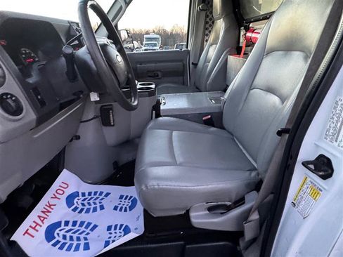 Used 2011 Ford E-350 and Econoline 350 Super Duty w/ PWR Group image 40