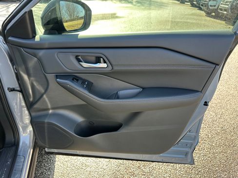 New 2026 Nissan Rogue SV image 14