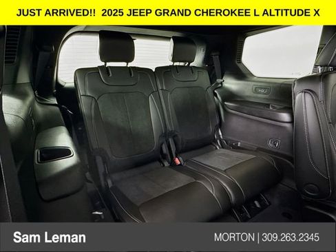 New 2025 Jeep Grand Cherokee L Altitude image 27