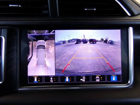 Used 2021 GMC Yukon Denali w/ Denali Ultimate Package AWD/4WD image 33