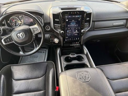 Used 2022 RAM 1500 Laramie AWD/4WD image 15