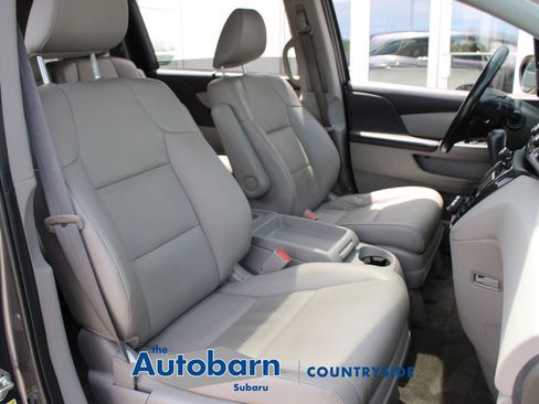 Used 2015 Honda Odyssey Touring Elite image 29