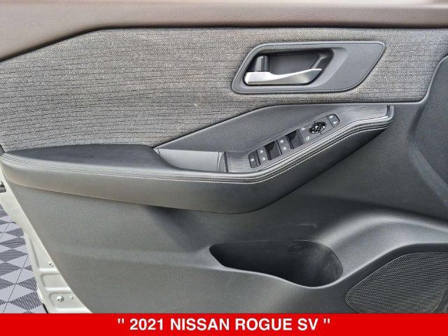 Used 2021 Nissan Rogue SV AWD/4WD image 11