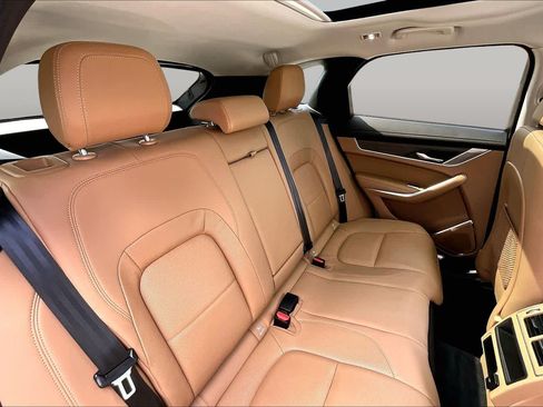 Used 2023 Jaguar F-PACE S AWD/4WD image 20