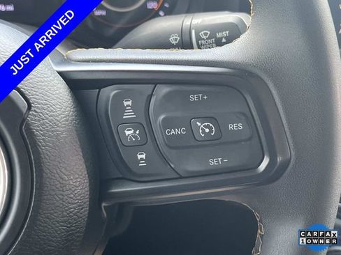 Used 2024 Jeep Gladiator Sport AWD/4WD image 29