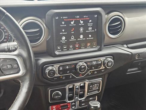 Used 2020 Jeep Gladiator Rubicon AWD/4WD image 13