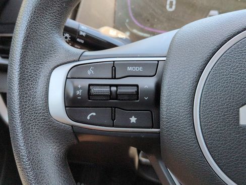Certified 2025 Kia Sportage LX FWD image 23