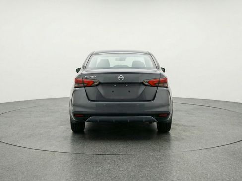 Used 2025 Nissan Versa SV image 7
