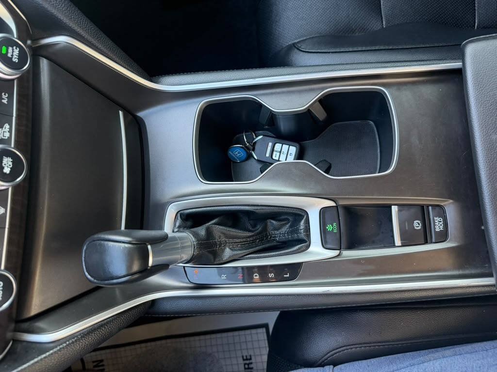 Used 2020 Honda Accord EX-L image 21
