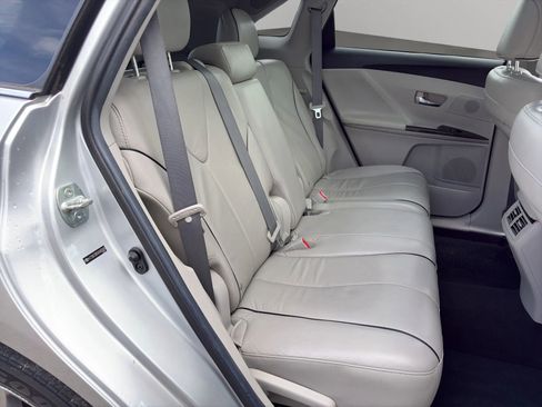 Used 2013 Toyota Venza Limited AWD/4WD image 19
