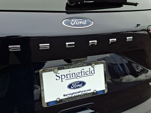 Used 2021 Ford Escape SE image 29