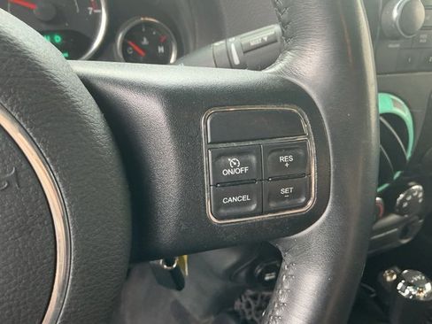 Used 2017 Jeep Wrangler Unlimited Sport w/ Connectivity Group image 14
