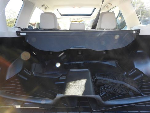 Used 2015 Subaru Forester 2.5i Limited image 10