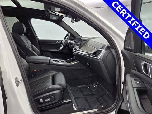 Certified 2024 BMW X5 sDrive40i w/ Premium Package image 13
