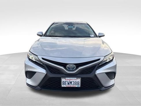 Used 2018 Toyota Camry SE w/ Audio Package FWD image 12