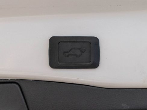 Certified 2024 Toyota RAV4 XLE w/ Convenience Package AWD/4WD image 35