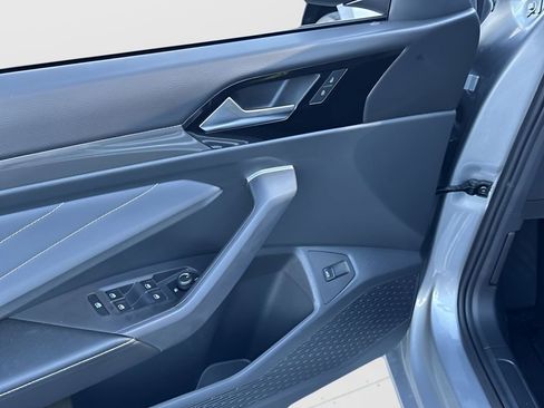 New 2026 Volkswagen Jetta SEL FWD image 13