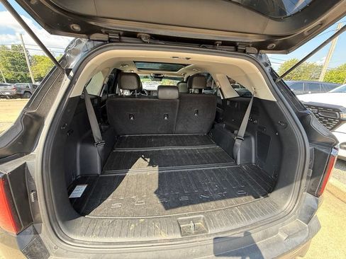 Used 2021 Kia Sorento S w/ Panoramic Sunroof Package AWD/4WD image 26