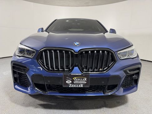 Used 2022 BMW X6 xDrive40i w/ Executive Package image 2