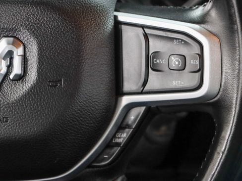 Used 2024 RAM 2500 Big Horn AWD/4WD image 15