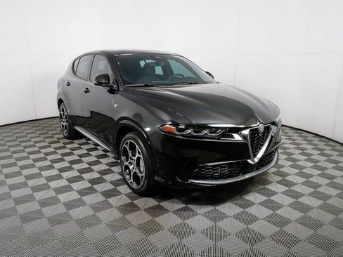 Used 2024 Alfa Romeo Tonale Ti w/ Active Assist Package AWD/4WD image 25