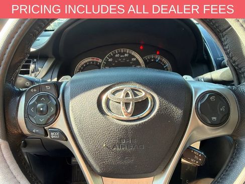 Used 2012 Toyota Camry SE FWD image 14