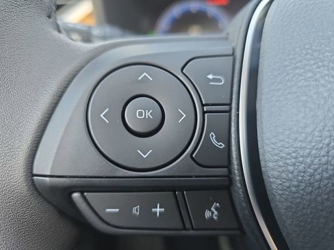 New 2025 Toyota RAV4 Limited image 17