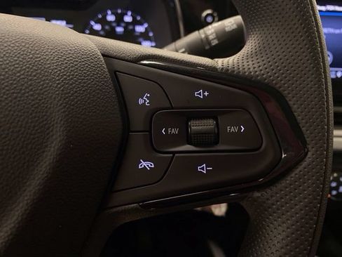 New 2026 Chevrolet Trax LS w/ LS Convenience Package FWD image 33