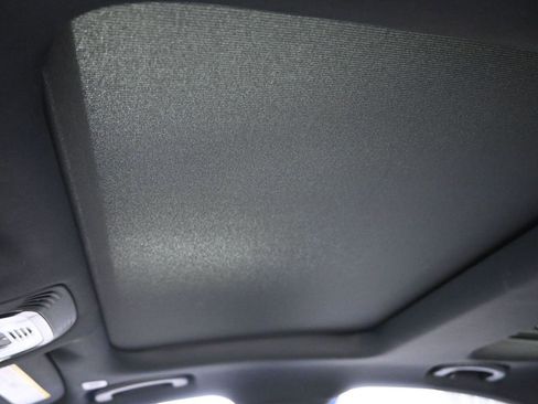 Used 2021 Alfa Romeo Giulia Ti Sport image 38