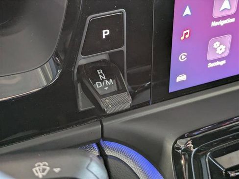 Used 2024 Porsche Panamera image 13