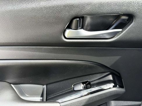 Used 2023 Nissan Altima 2.5 SR image 32