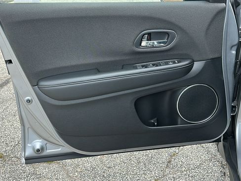 Used 2019 Honda HR-V EX image 15