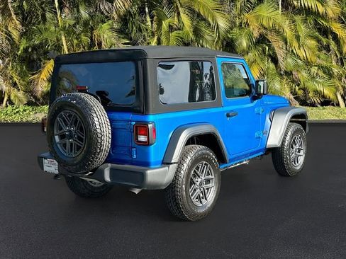 Used 2024 Jeep Wrangler Sport S image 5