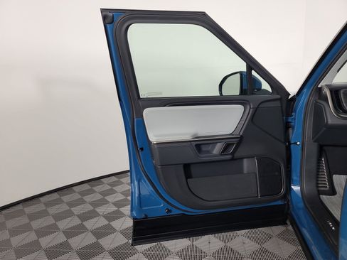 Used 2024 Rivian R1S Adventure AWD/4WD image 16
