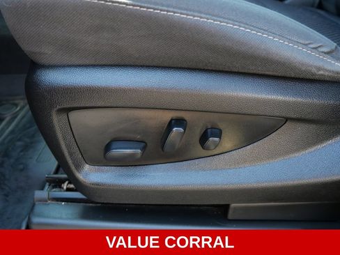 Used 2018 Chevrolet Silverado 1500 LT w/ All Star Edition AWD/4WD image 19