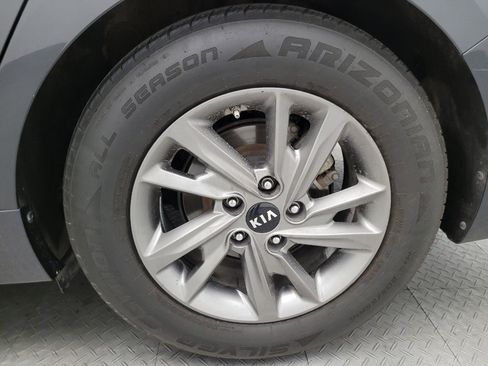 Used 2019 Kia Optima LX FWD image 31