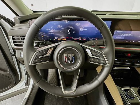 New 2026 Buick Envision Preferred image 6