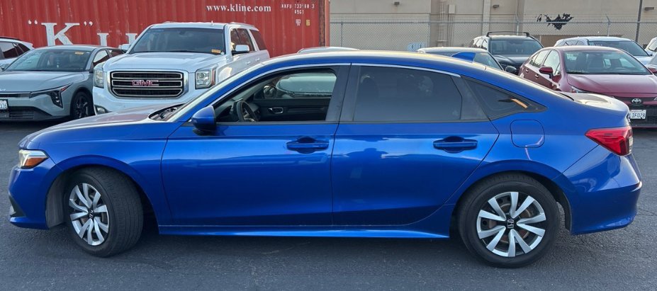 Used 2022 Honda Civic LX image 1