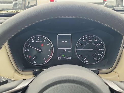 Used 2022 Subaru Outback Limited AWD/4WD image 28