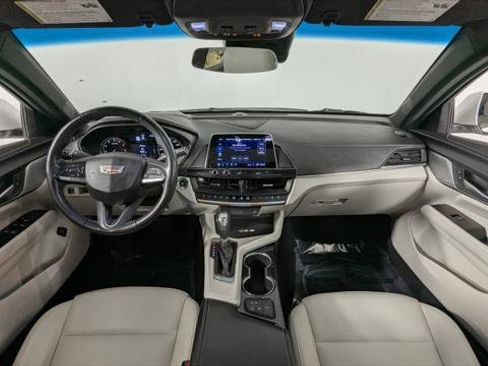 Used 2020 Cadillac CT4 Luxury w/ Sun And Sound Package image 26