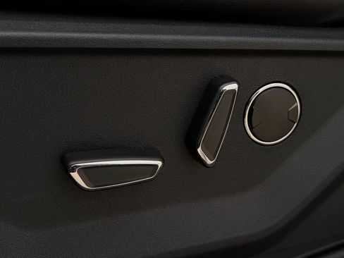 New 2026 Ford F150 Lariat image 6