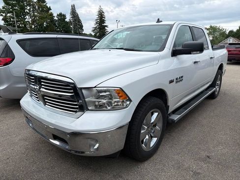 Used 2017 RAM 1500 Big Horn AWD/4WD image 4