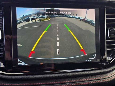 Used 2024 Dodge Durango GT AWD/4WD image 33