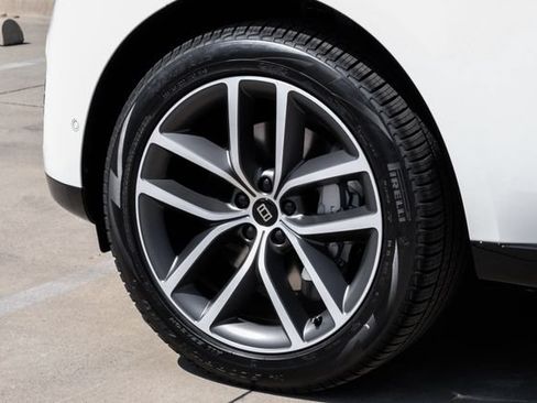 New 2027 Land Rover Range Rover Long Wheelbase SE AWD/4WD image 68